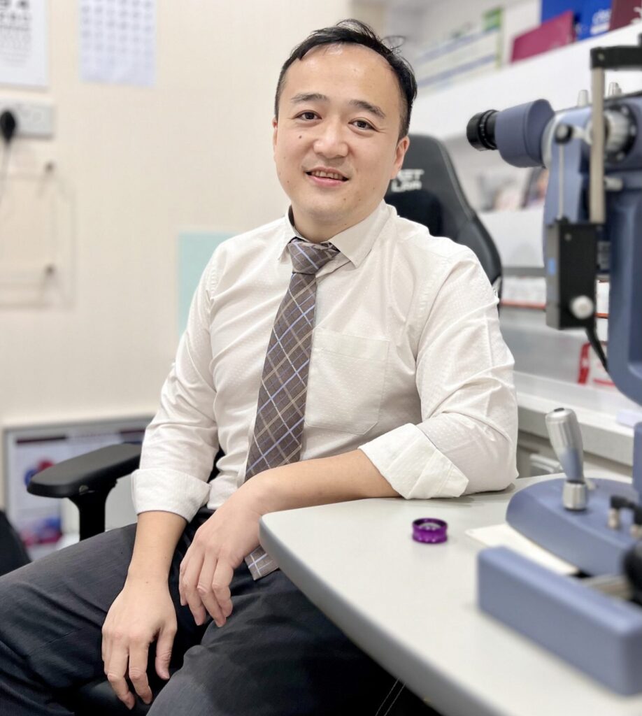 Dr James Ng, a Consultant Ophthalmic Surgeon
