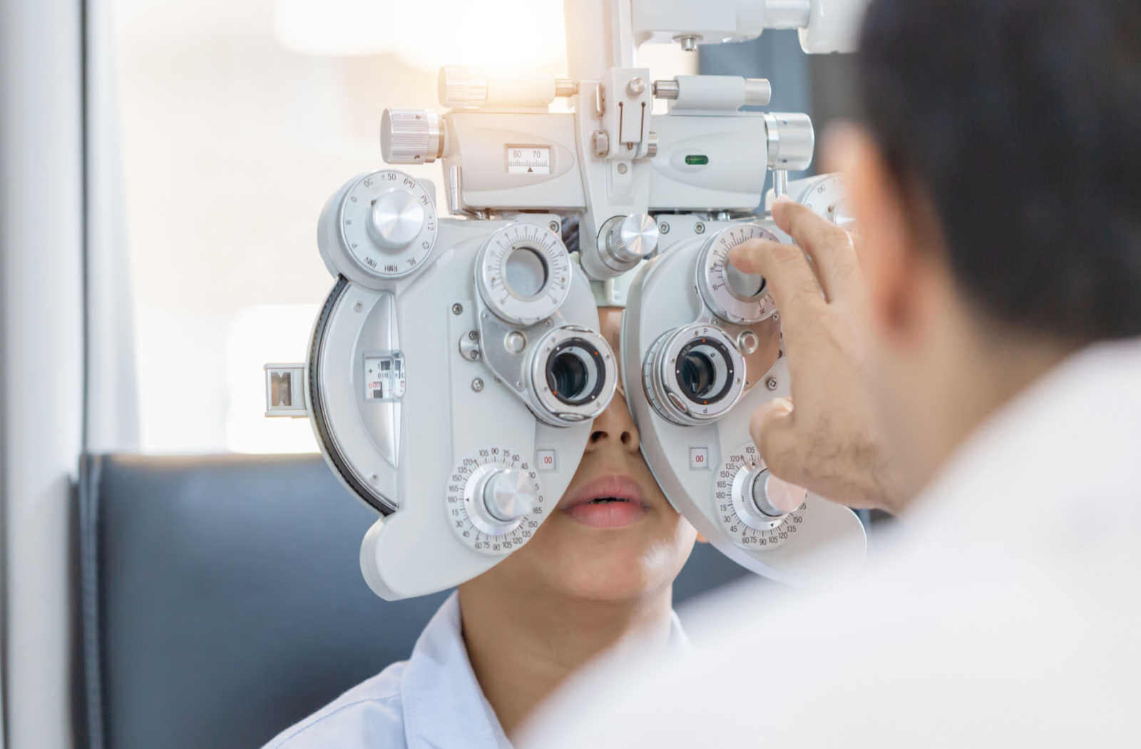 Dr James Ng, a Consultant Ophthalmic Surgeon